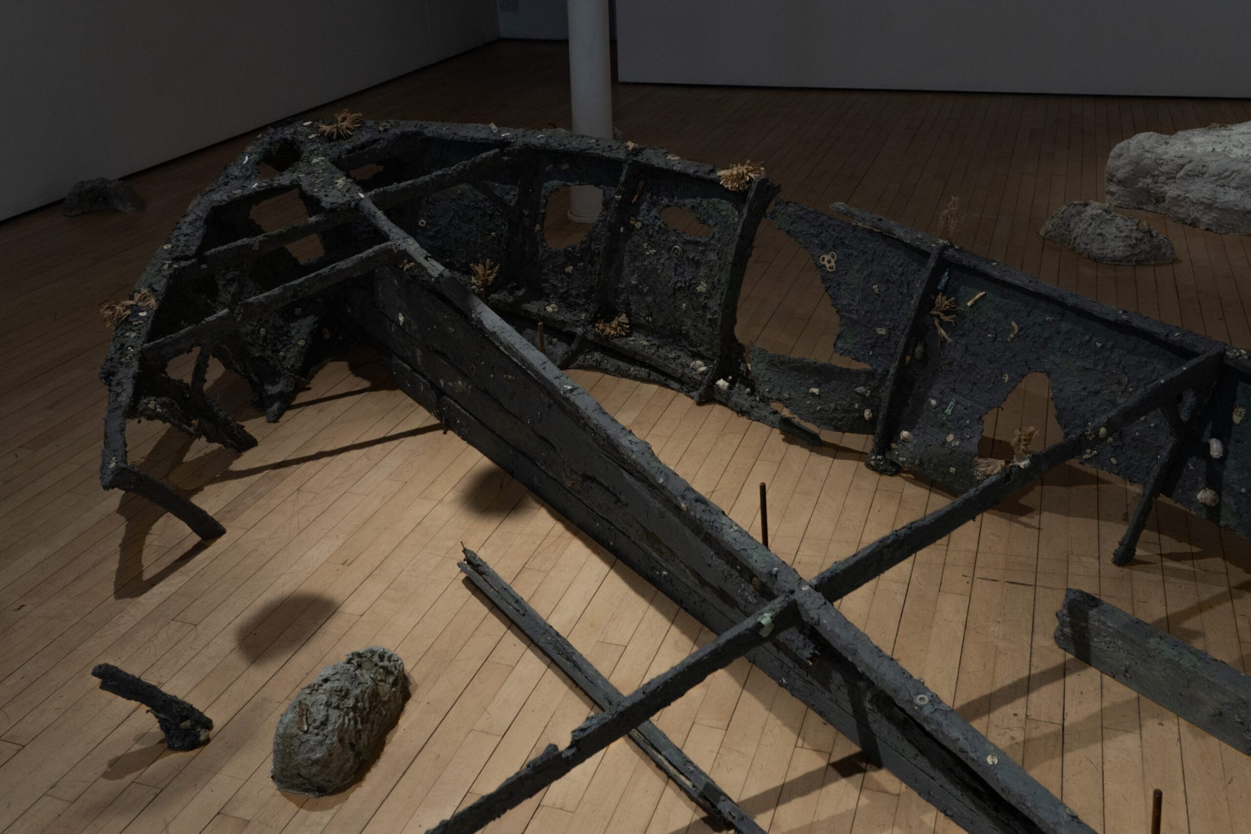 Instalation view: Steven He & Seongeun Lee, Stove by a Whale, Staffordshire St gallery (Photography by Steven He and George Baggaley), courtesy by the artists