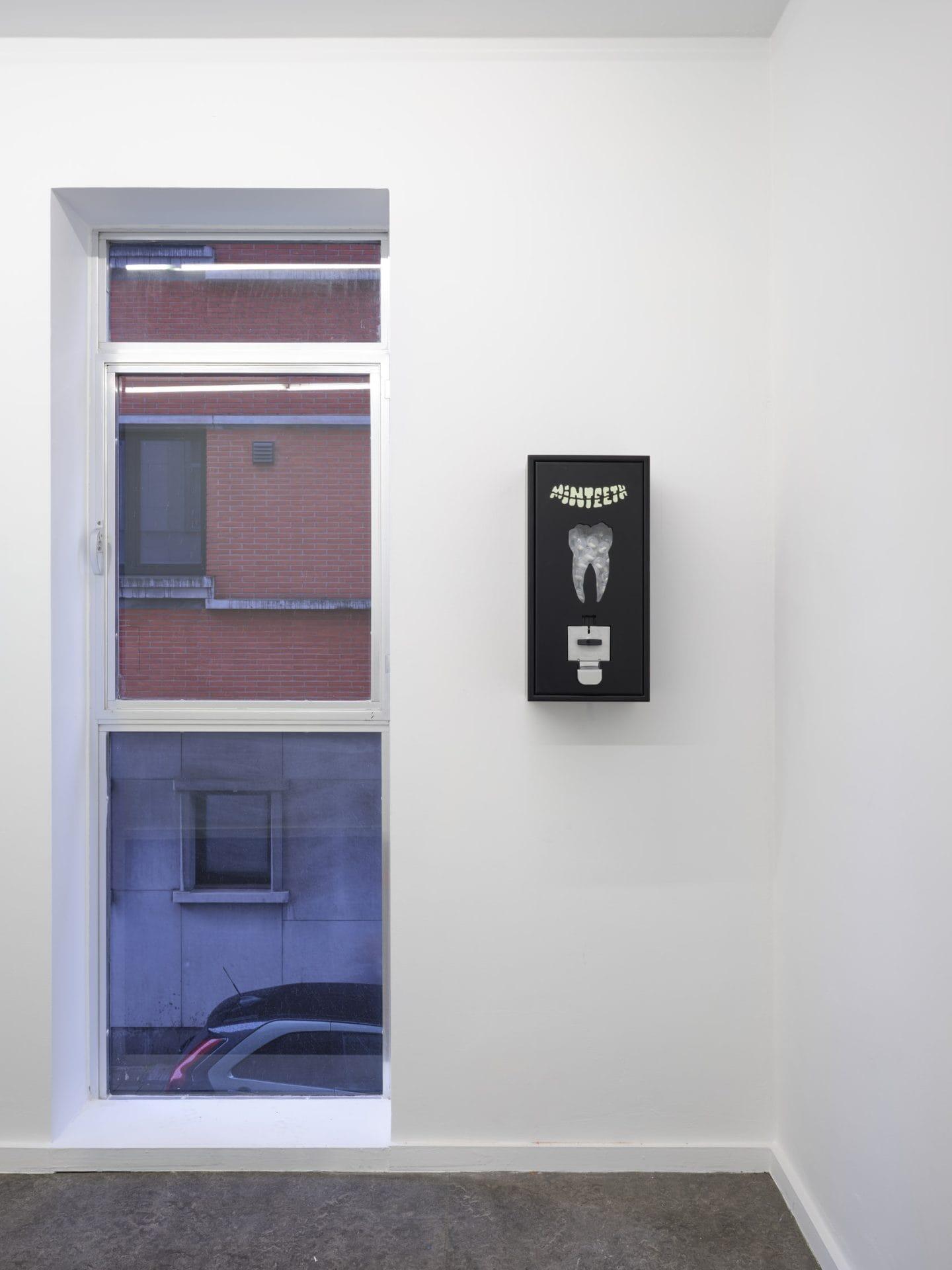 Michael Sailstorfer, Tick Tack